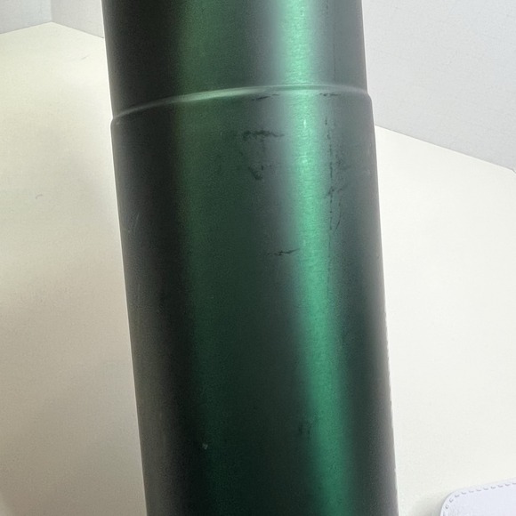 Stanley Starbucks Classic 20 oz One Hand Vacuum Tumbler Green Shiny Push Button - Picture 7 of 15